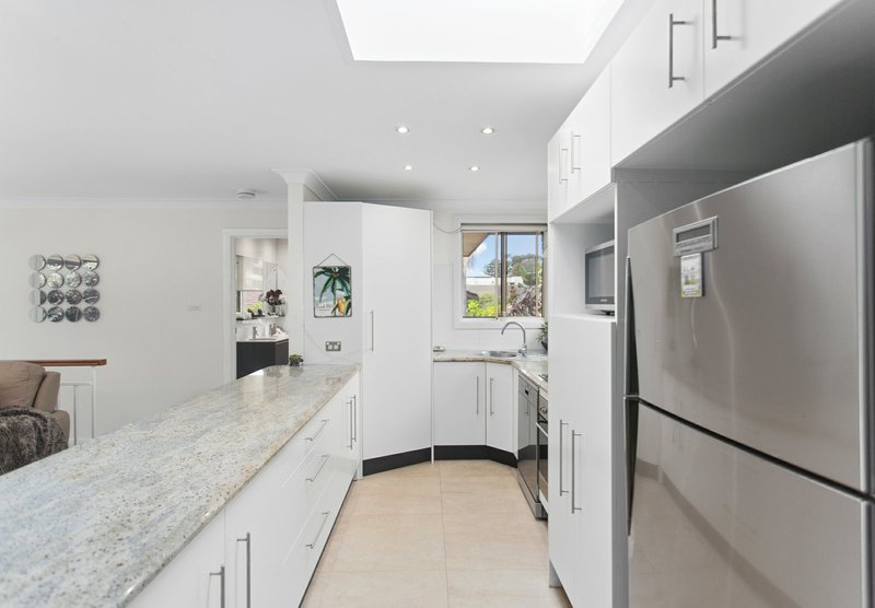 Photo - 2 Seaview Street, Cronulla NSW 2230 - Image 5