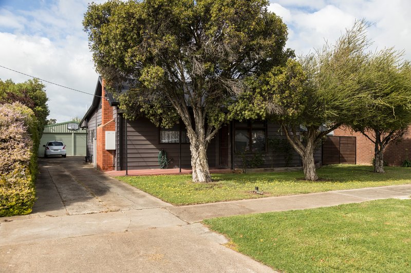 2 Service Street, Tatura VIC 3616