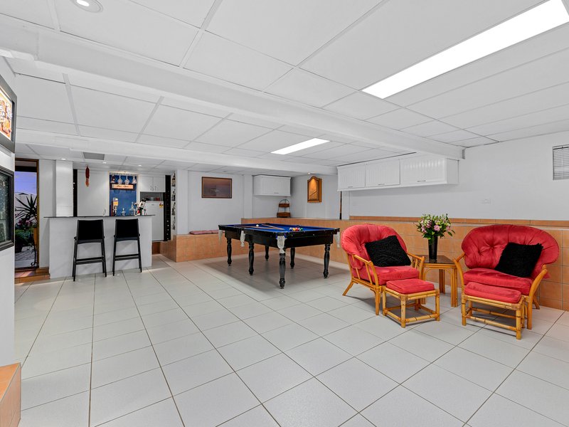 Photo - 2 Shackleton Street, Kedron QLD 4031 - Image 12