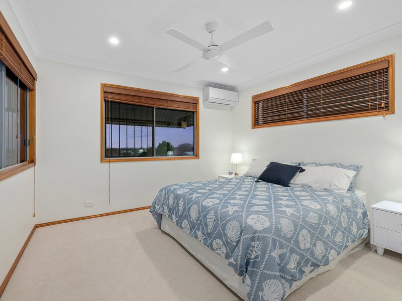 Photo - 2 Shackleton Street, Kedron QLD 4031 - Image 18