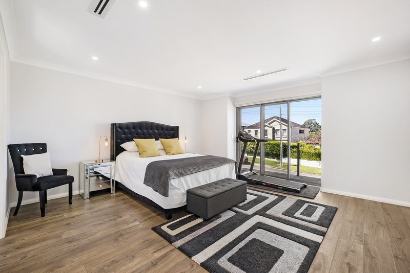 Photo - 2 Shaw Street, East Ryde NSW 2113 - Image 9