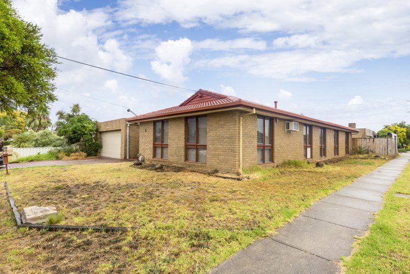 Photo - 2 Shearer Close, Hoppers Crossing VIC 3029 - Image 3