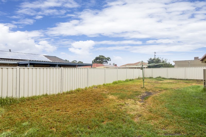 Photo - 2 Shearer Close, Hoppers Crossing VIC 3029 - Image 14