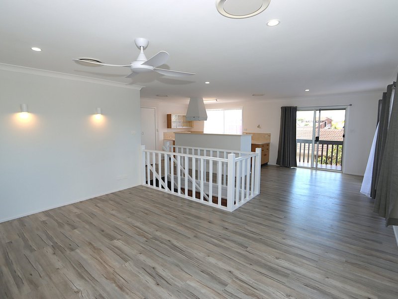Photo - 2 Shearwater Crescent, Harrington NSW 2427 - Image 2