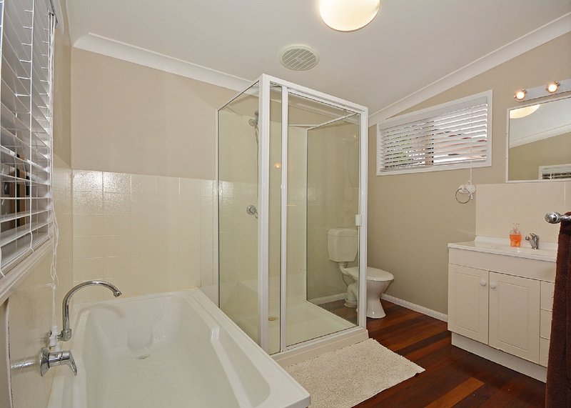 Photo - 2 Shellcot Street, Toogoom QLD 4655 - Image 9