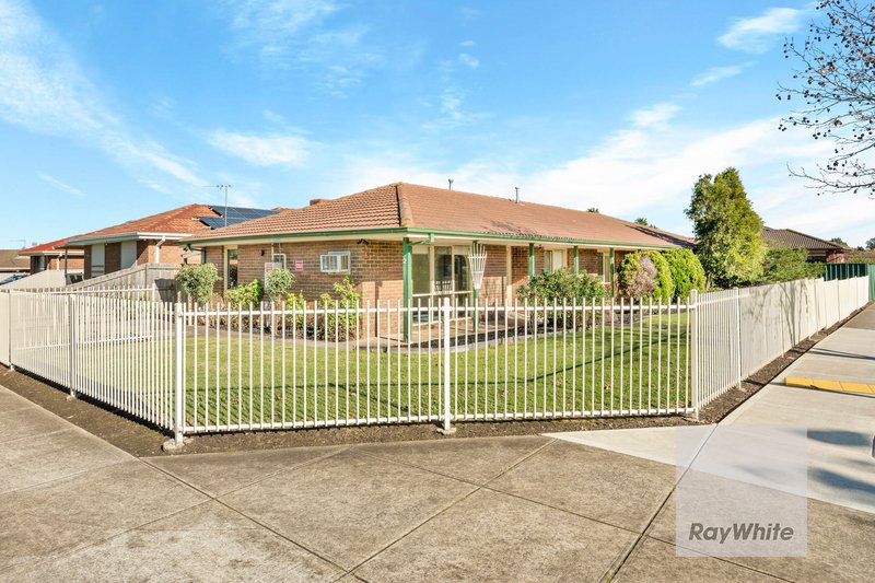 Photo - 2 Sheoak Court, Meadow Heights VIC 3048 - Image 2