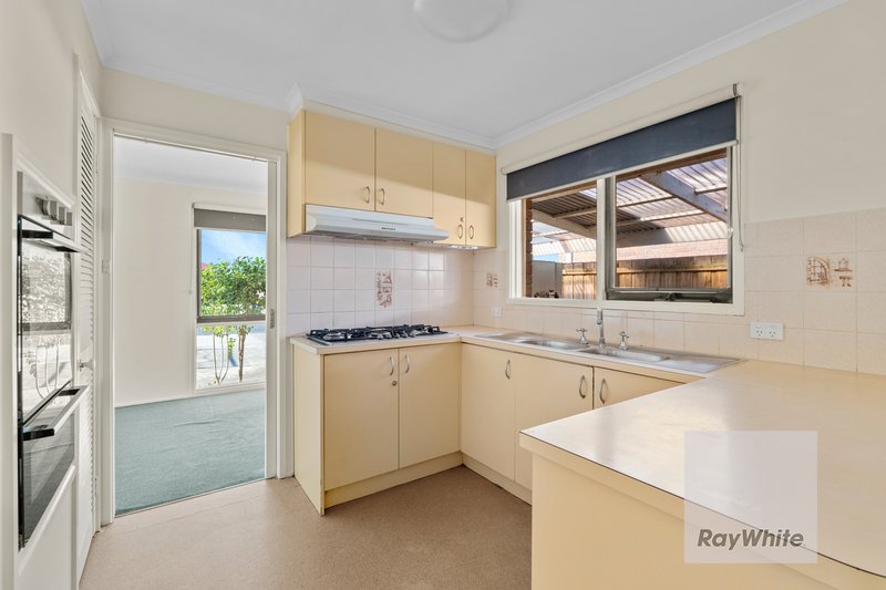 Photo - 2 Sheoak Court, Meadow Heights VIC 3048 - Image 4