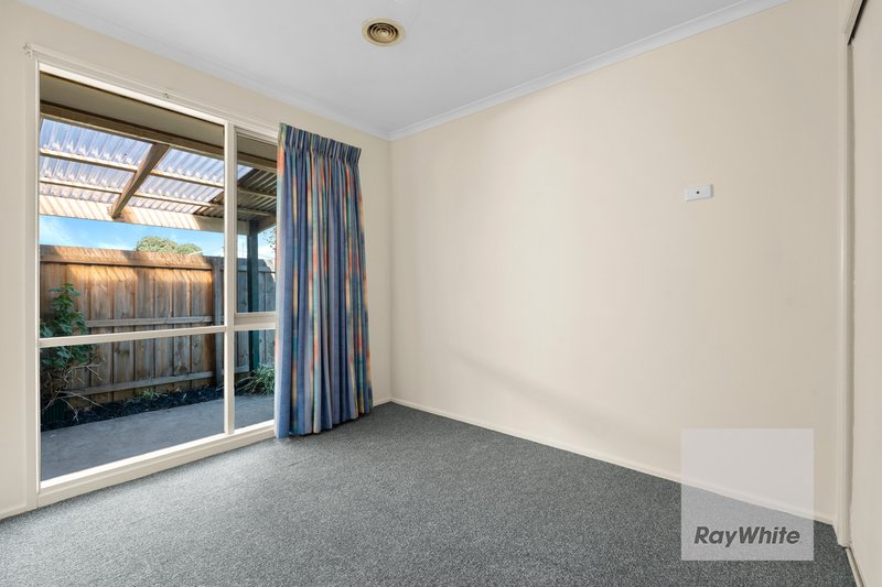 Photo - 2 Sheoak Court, Meadow Heights VIC 3048 - Image 13