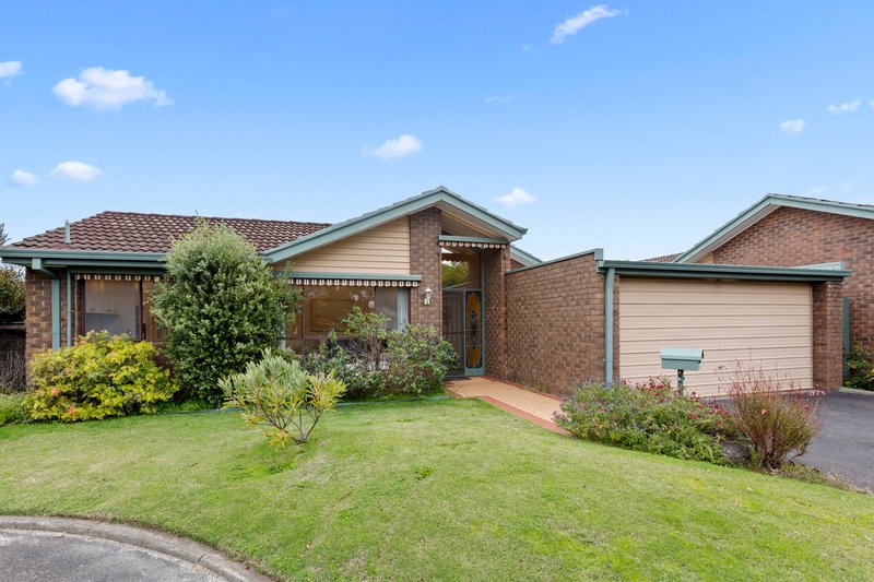 Photo - 2 Sheoak Mews, Cheltenham VIC 3192 - Image 7