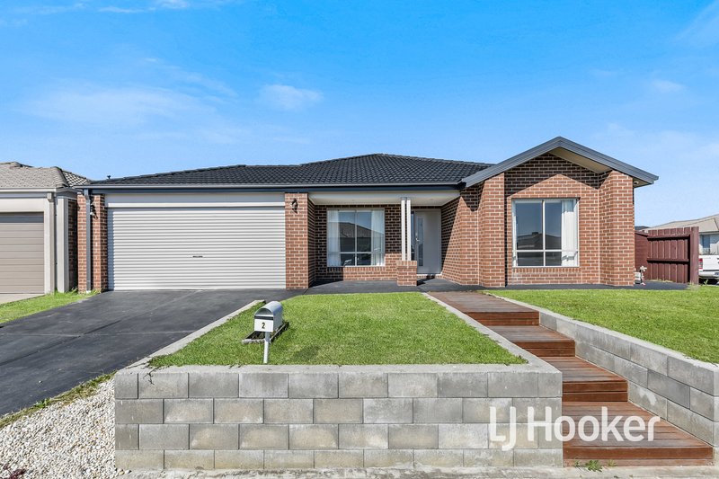 2 Shorey Place, Cranbourne West VIC 3977