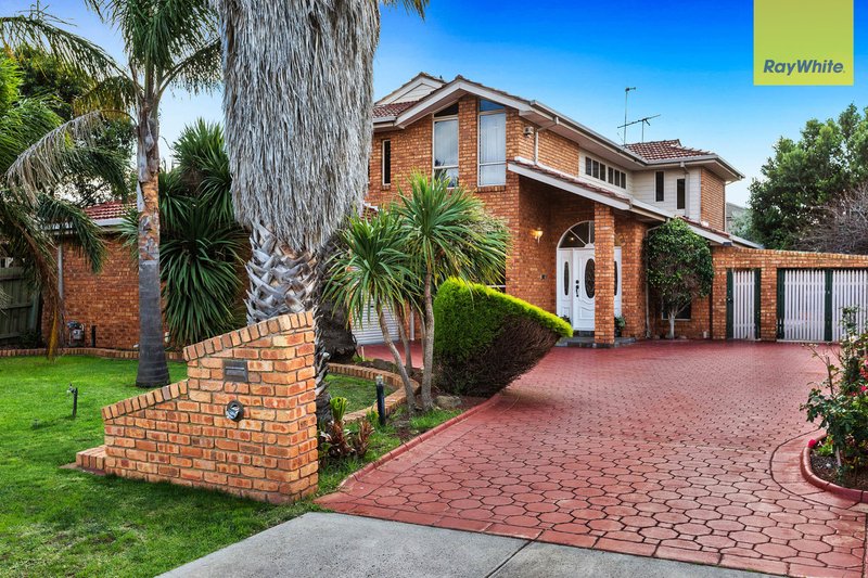 Photo - 2 Sibyl Close, Keilor Downs VIC 3038 - Image 2