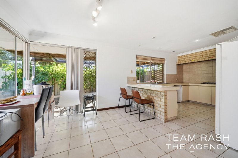 Photo - 2 Silkyoak Place, Morley WA 6062 - Image 7