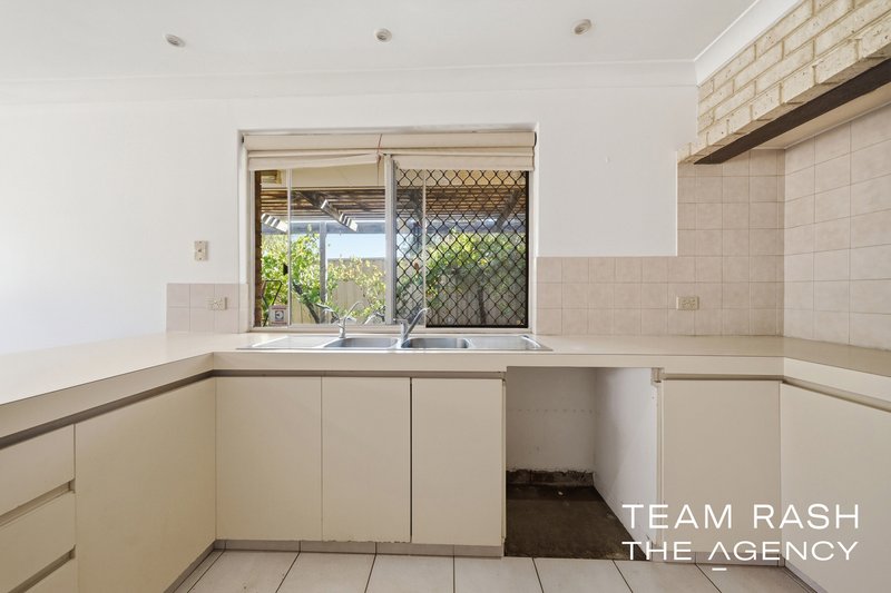 Photo - 2 Silkyoak Place, Morley WA 6062 - Image 10