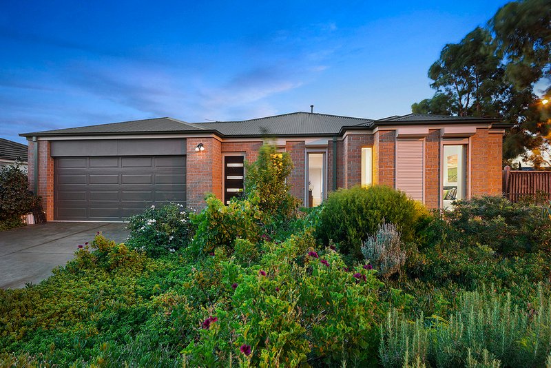 2 Sistine Row, Mernda VIC 3754