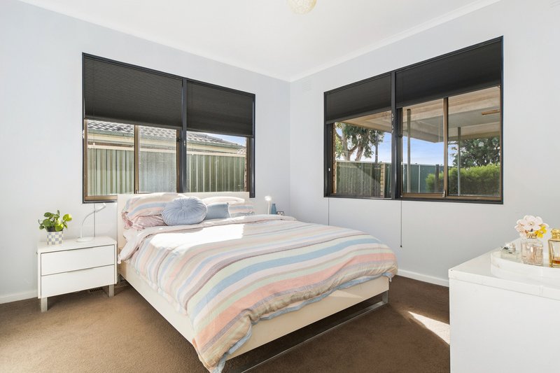 Photo - 2 Sixth Avenue, Chelsea Heights VIC 3196 - Image 2