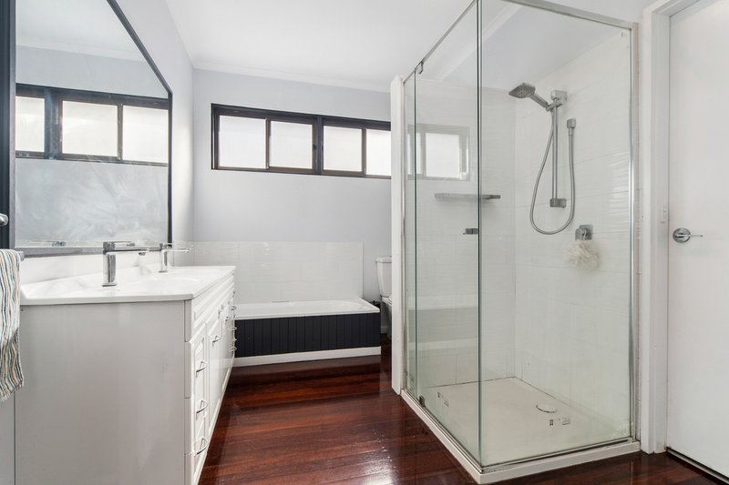 Photo - 2 Sixth Avenue, Chelsea Heights VIC 3196 - Image 3