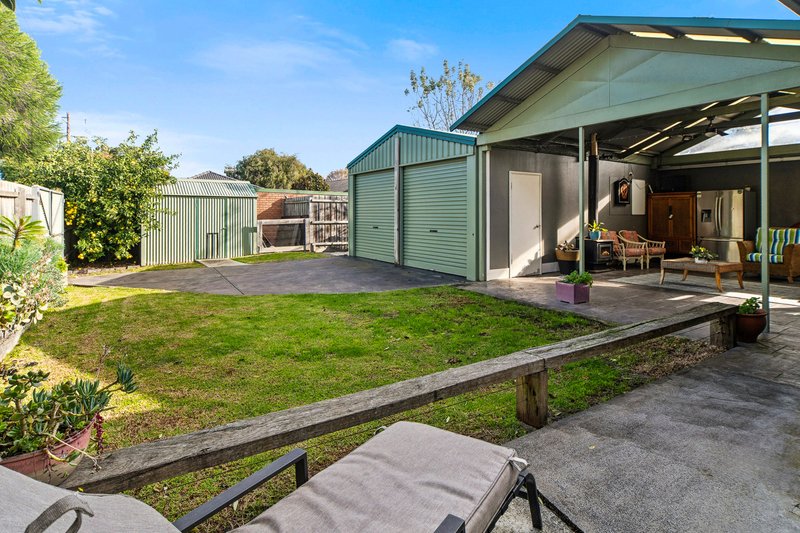 Photo - 2 Sixth Avenue, Chelsea Heights VIC 3196 - Image 16