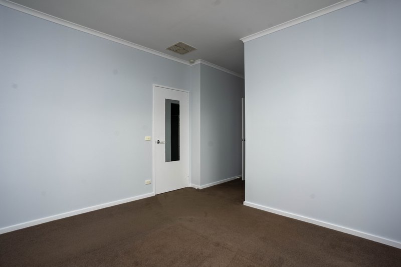 Photo - 2 Sixth Avenue, Chelsea Heights VIC 3196 - Image 7