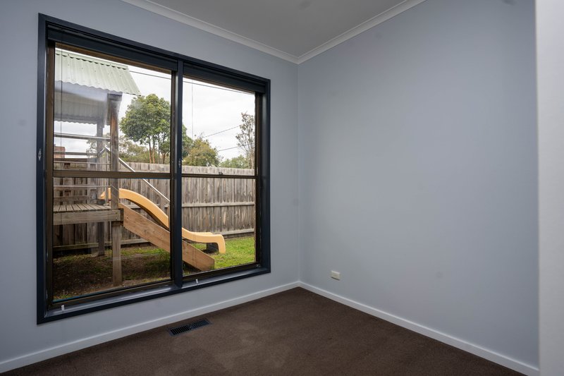 Photo - 2 Sixth Avenue, Chelsea Heights VIC 3196 - Image 10