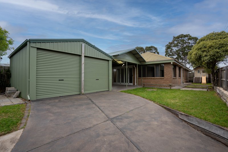 Photo - 2 Sixth Avenue, Chelsea Heights VIC 3196 - Image 12