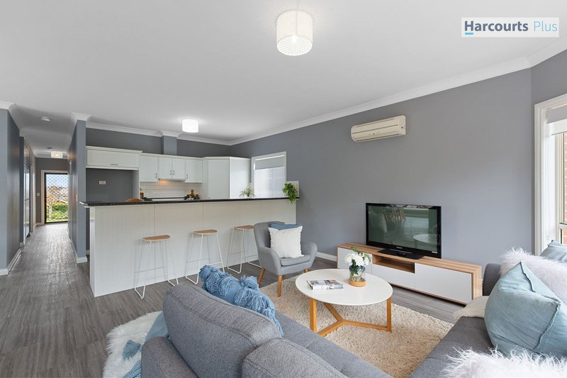 Photo - 2 Skipper Close, Hallett Cove SA 5158 - Image 15