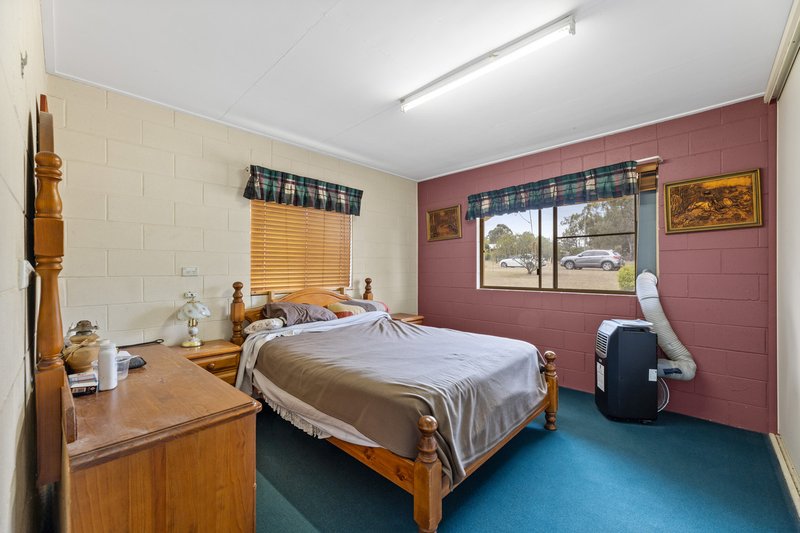 Photo - 2 Skyview Street, Meringandan West QLD 4352 - Image 6