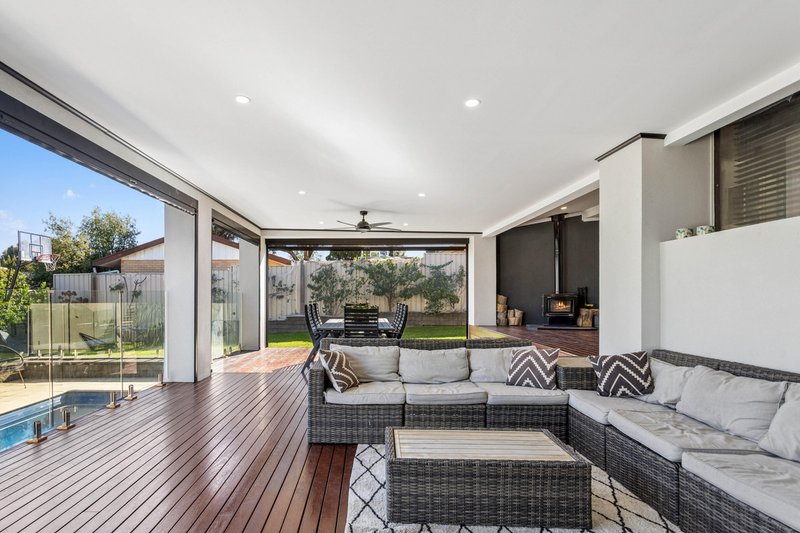 Photo - 2 Smith Court, Redwood Park SA 5097 - Image 16