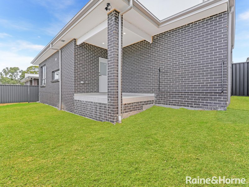 Photo - 2 Solomon Street, Campbelltown NSW 2560 - Image 10