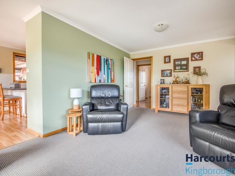 Photo - 2 Sonnat Drive, Kingston TAS 7050 - Image 3