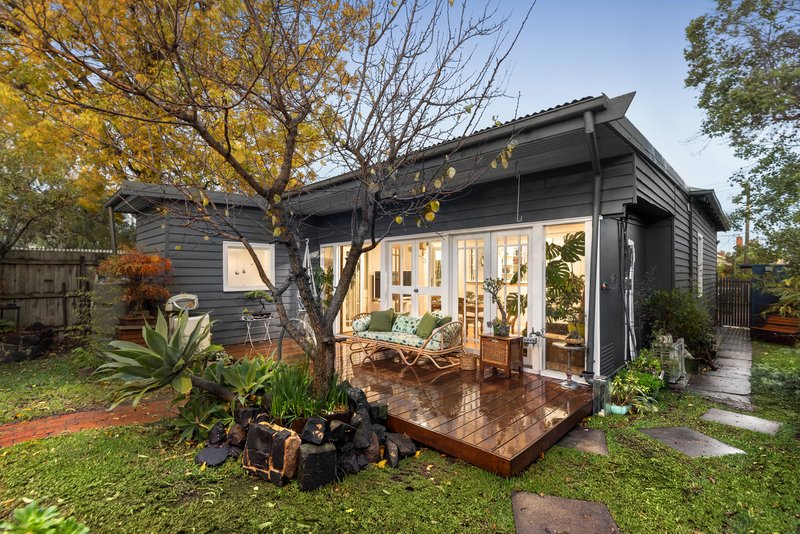 Photo - 2 Soudan Street, Coburg VIC 3058 - Image 13