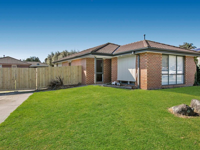 2 Souhail Court, Berwick VIC 3806