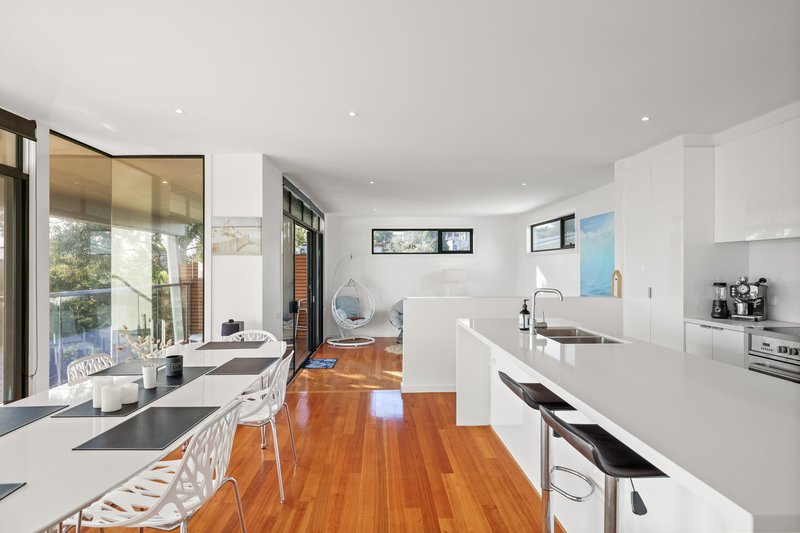 Photo - 2 Spaven Court, Cowes VIC 3922 - Image 8