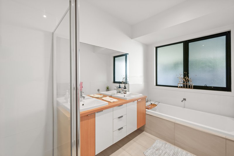 Photo - 2 Spaven Court, Cowes VIC 3922 - Image 23