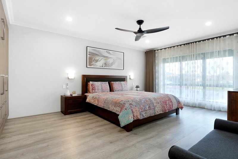 Photo - 2 Spotless Close, Canning Vale WA 6155 - Image 10
