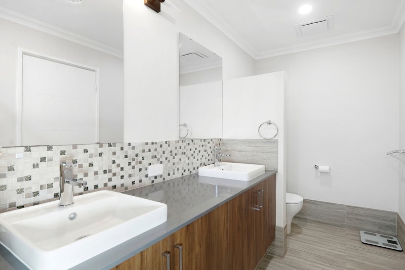 Photo - 2 Spotless Close, Canning Vale WA 6155 - Image 14