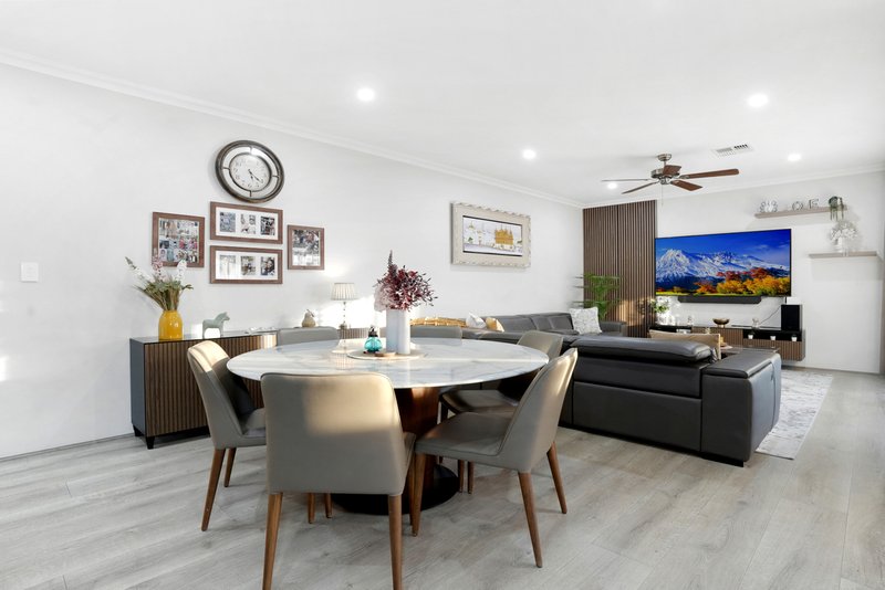 Photo - 2 Spotless Close, Canning Vale WA 6155 - Image 22