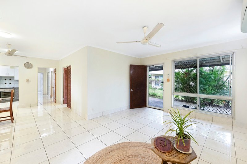 Photo - 2 Squier Court, Malak NT 0812 - Image 7