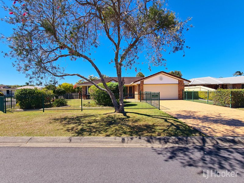 2 Squire Place, Sandstone Point QLD 4511