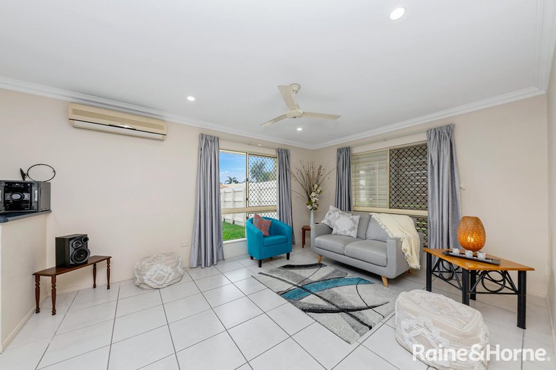 Photo - 2 Squires Crescent, Kirwan QLD 4817 - Image 5