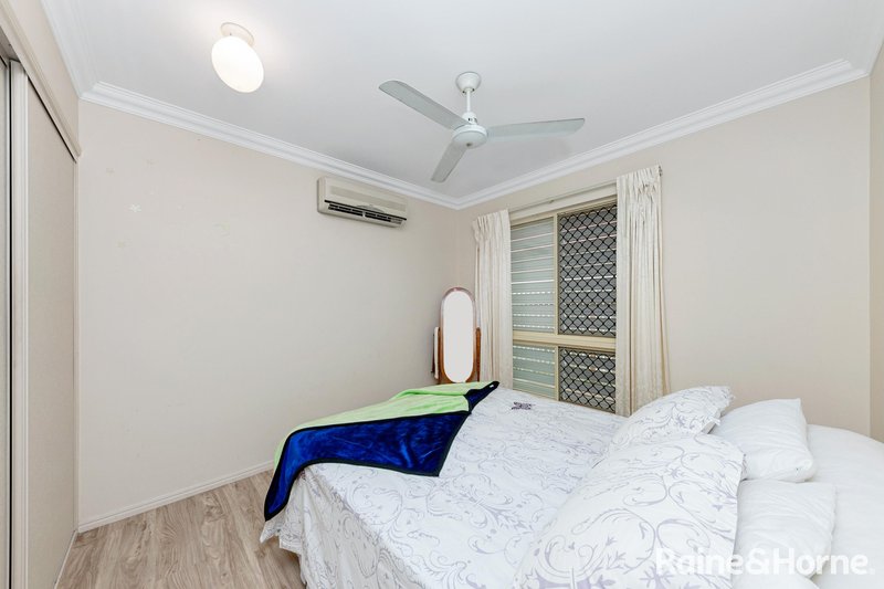 Photo - 2 Squires Crescent, Kirwan QLD 4817 - Image 6