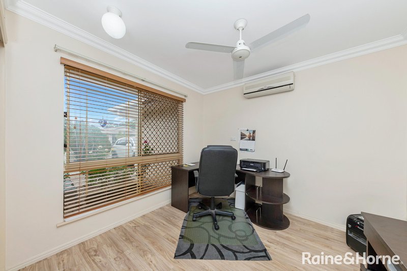 Photo - 2 Squires Crescent, Kirwan QLD 4817 - Image 7