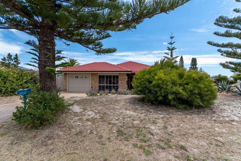 Photo - 2 St Vincent Place, Ocean Reef WA 6027 - Image 4