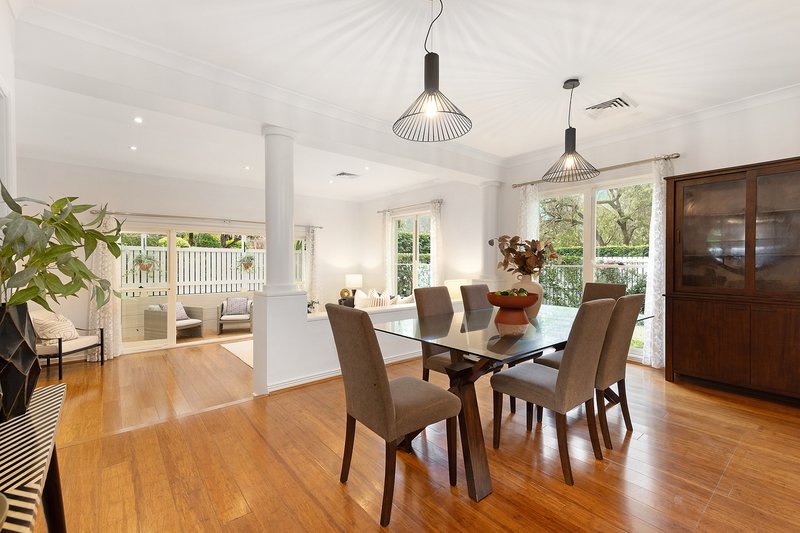 Photo - 2 Stanley Close, St Ives NSW 2075 - Image 4