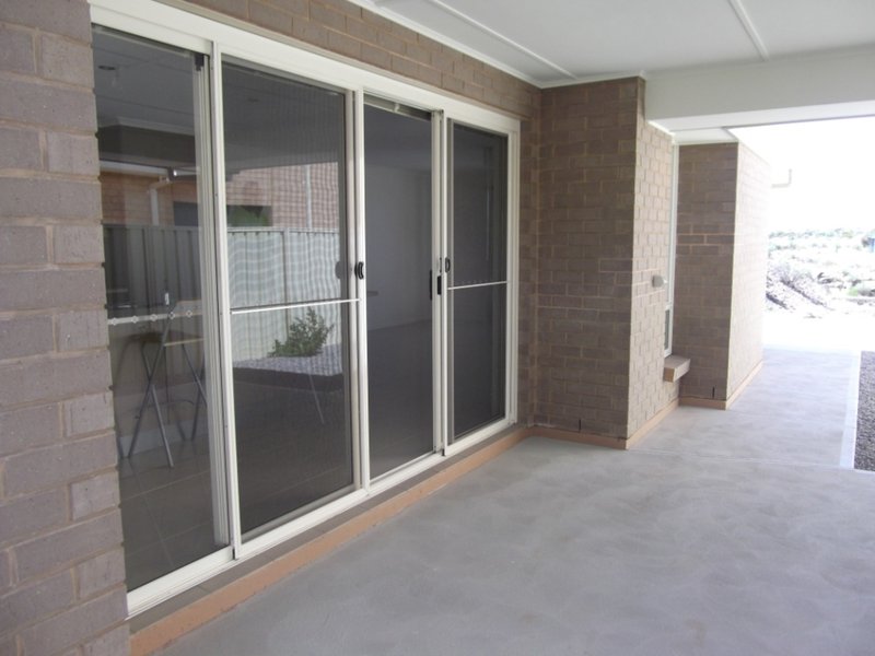 Photo - 2 Stately Way, Wallaroo SA 5556 - Image 8