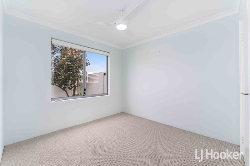 Photo - 2 Stellaria Avenue, Halls Head WA 6210 - Image 25