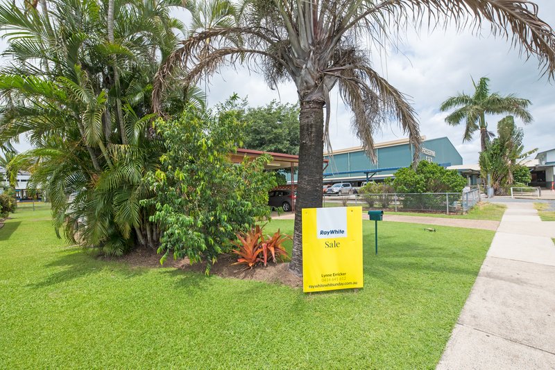 Photo - 2 Sterry Street, Proserpine QLD 4800 - Image 17