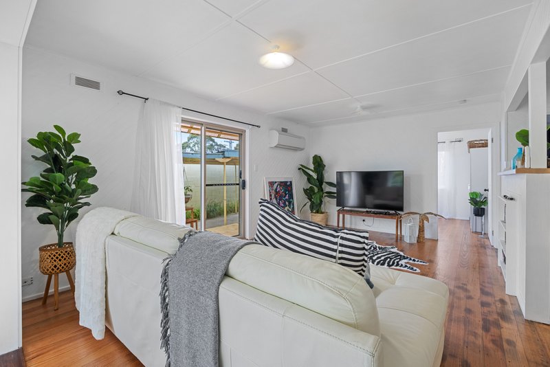 Photo - 2 Stewart Avenue, Inverloch VIC 3996 - Image 5