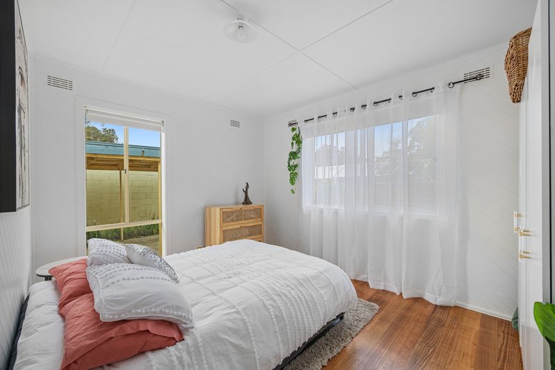 Photo - 2 Stewart Avenue, Inverloch VIC 3996 - Image 6