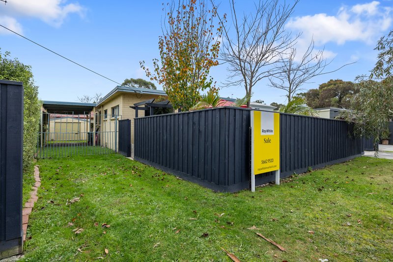 Photo - 2 Stewart Avenue, Inverloch VIC 3996 - Image 13