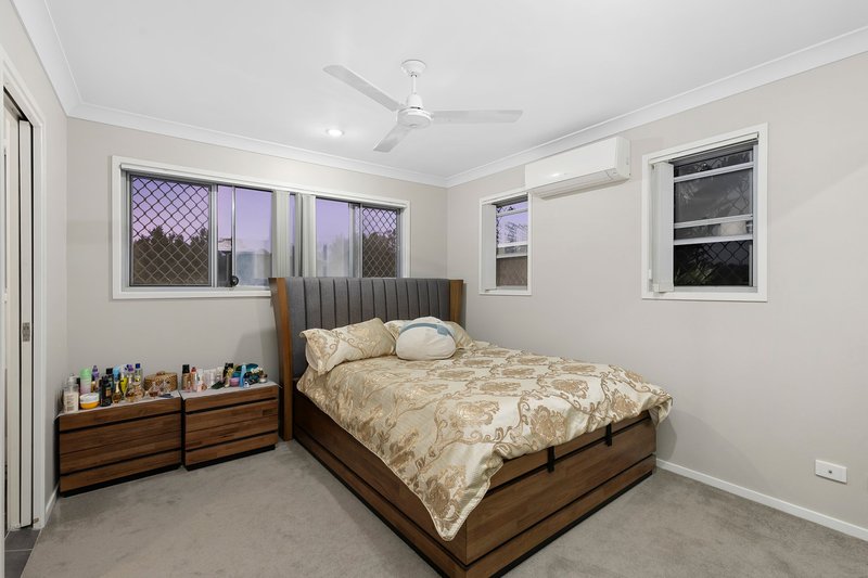 Photo - 2 Stillwater Street, Mango Hill QLD 4509 - Image 7